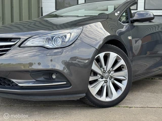 Opel Cascada Opel Cascada 1.4 Turbo Cosmo ORG. NED. Leder Trekhaak 19'' Xenon - afbeelding nr 18