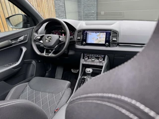 Škoda Karoq Skoda Karoq 1.5 TSI Sportline Automaat | Panoramadak | LED | Stoelverwarming | Adaptieve cruise control | Dode hoek detectie | Trekhaak uitklapbaar | Canton HiFi | Elektrisch bedienbare achterklep | Parkeersensoren voor en achter | Achteruitrijcamera - afbeelding nr 62