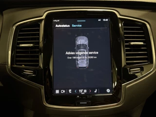 Volvo XC90 Volvo XC90 T8 Recharge AWD R-Design BLACK LONG RANGE PANO/TREKHAAK/HEAD-UP/MEMORY/H&K/CAMERA/ACC/PILOT-ASSIST/KEYLESS/LEER-SPORT/GOOGLE/PRIVACY/20