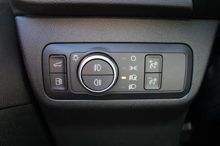 Ford Kuga | Winterpakket | Technology pack | BLIS | Navigatie | Head-up - afbeelding nr 18