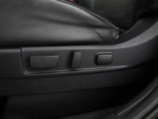 Mitsubishi Outlander Mitsubishi Outlander 2.4 PHEV Intense+ | Schuifdak |  Stoel & stuurverwarming | 360 camera | Trekhaak | Half leder | Carplay | Navigatie | Climate control - afbeelding nr 26
