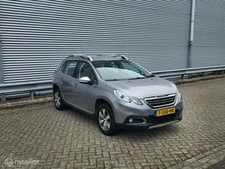 Peugeot 2008 Peugeot 2008 1.2 PureTech Allure |AUT | Navi | Trekhaak - afbeelding nr 37