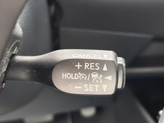 Toyota C-HR Toyota C-HR 2.0 Hybrid Style Bi-Tone | Navi | Trekhaak | Sensoren v/a - afbeelding nr 16