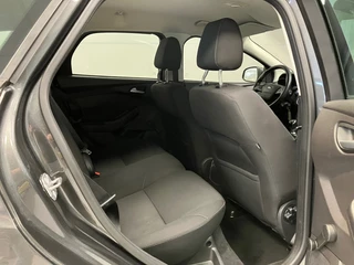 Ford Focus Ford Focus Wagon Trend 1.0 EcoBoost 125pk | Trekhaak | Stoelverwarming | Cruise control | - afbeelding nr 18