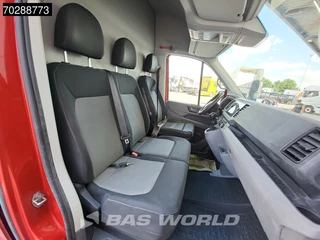 Volkswagen Crafter Volkswagen Crafter 177pk Automaat L3H3 Trekhaak Navi Airco Cruise Camera Parkeersensoren Euro6 L2H2 12m3 Airco Trekhaak Cruise control - afbeelding nr 12