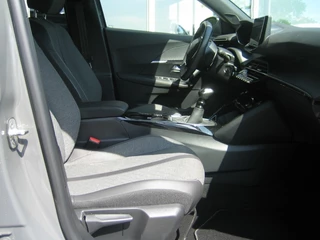 Peugeot 2008 Peugeot 2008 1.2 ALLURE - afbeelding nr 5