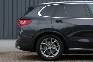 BMW X5 BMW X5 xDrive40i High Executive|Achterasbesturing|ACC|Pano - afbeelding nr 11