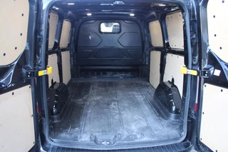 Ford Transit Custom Ford Transit Custom 310 2.0 TDCI 170 PK L1H1 Sport | Camera | Voorruitverwarming | 17 INCH Lichtmetalen Velgen | Lederen Bekleding | Navigatie | BLIS | Lane departure | - afbeelding nr 9