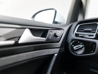 Volkswagen Golf Volkswagen Golf 1.5 TSI Highline Business R - afbeelding nr 29