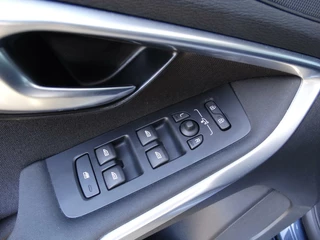 Volvo V40 Volvo V40 1.5 T2 Polar+ automaat  Virtual cockpit / Carplay - afbeelding nr 19