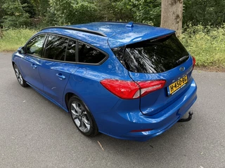 Ford Focus Ford Focus Wagon 1.5 EcoBoost ST Line Business - afbeelding nr 67