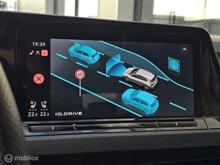 Volkswagen Golf Volkswagen Golf 2.0 TSI GTI Black Style Panorama/HUD/H&K/Leder - afbeelding nr 51