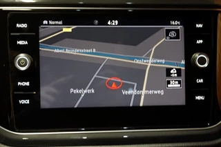 Volkswagen T-Roc Volkswagen T-Roc 1.5 TSI 150PK DSG SPORT BUSINESS R-LINE - afbeelding nr 18