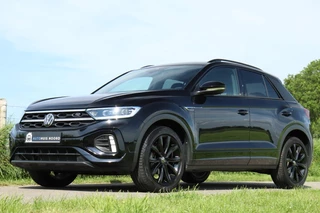 Volkswagen T-Roc Volkswagen T-Roc 1.5 TSI / 3x R-Line / Black Style / 150PK / DSG / Navi / Camera / VC / Trekhaak / 18