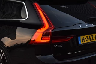 Volvo V90 Volvo V90 2.0 D4 Momentum | 21'' R-Design Velgen | Trekhaak wegklapbaar | ACC | Lederen Bekleding | - afbeelding nr 29