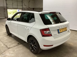 Škoda Fabia Skoda Fabia 1.0 TSI Sport Pano LED PDC Navi Clima Stoelverwarming - afbeelding nr 8