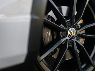 Volkswagen T-Roc Volkswagen T-Roc 2.0 TSI 4Motion Sport Business R Akrapovic - afbeelding nr 8