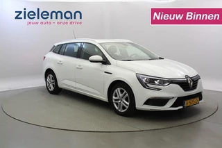 Renault Mégane Estate - 300042429-0