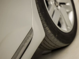 Renault Clio (NIEUW MODEL, APPLE CARPLAY, GROOT NAVI, PARKEERSENSOREN, GETINT GLAS, SPORTSTOELEN, CRUISE, LED KOPLAMPEN, NIEUWE APK, NIEUWSTAAT) - afbeelding nr 31