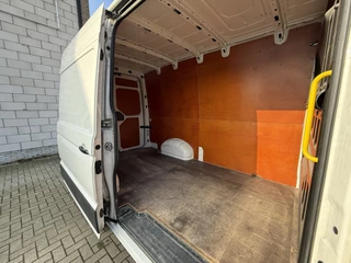 Volkswagen Crafter Achteruitrijcamera/trekhaak/cruise control - afbeelding nr 16