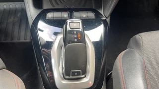 Opel Corsa Opel Corsa 1,2T GS-line Automaat Navigatie / 1/2 Leer - afbeelding nr 8
