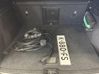 Volvo XC40 Volvo XC40 Recharge P8 AWD R-Design | Panoramadak | Trekhaak | Stoel/stuurverwarming - afbeelding nr 10