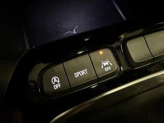 Opel Corsa 32DKM!/CARPLAY/LED/SPORTSTOELEN/CRUISE/16