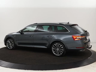 Škoda Superb Skoda Superb 1.4 TSI iV Laurin & Klement | Panoramadak |  Stoelventilatie | Leder | 360 camera | Trekhaak | Massage | Adaptive cruise | Canton Sound | Virtual Cockpit | Carplay | 19'' lichtmetalen velgen | PHEV - afbeelding nr 2