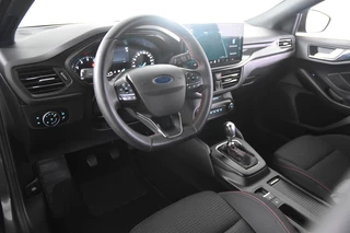 Ford Focus Ford Focus Wagon Hybrid ST-Line *1ste Eigenaar*Navigatie* - afbeelding nr 16