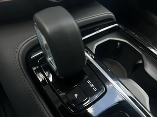 Volvo V60 Volvo V60 2.0 T6 Plug-in hybrid AWD Plus Dark 350pk - afbeelding nr 29