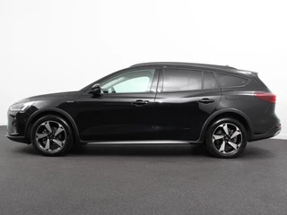 Ford Focus Ford Focus Wagon 1.0 155pk Automaat Hybrid Active X Navigatie Climate Control Camera | Parkeer sensoren | B&O | Dab | Led | Lichtmetalen velgen - afbeelding nr 7