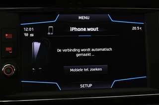 SEAT Leon SEAT Leon 1.5 TSI FR Ultimate Edition Black | Panoramadak |  Stoelverwarming | BEATS Pack | Carplay | Adaptive cruise | Navigatie | Keyless | Full LED - afbeelding nr 23