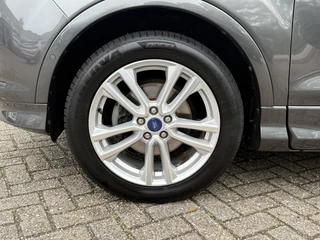 Ford Kuga Ford Kuga 1.5 Ecoboost Titanium Styling Pack 150pk | Trekhaak | Panoramadak | Touch Screen | Xenon | Achteruitrijcamera - afbeelding nr 10