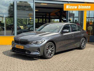 BMW 3 Serie 320I Executive Edition - sensoren - climate control - carplay