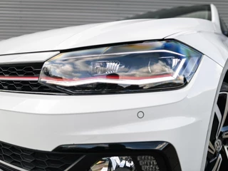Volkswagen Polo Volkswagen POLO 2.0 TSI GTI Pano Navi Blindspot PDC CarPlay - afbeelding nr 6