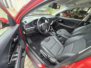 Kia Niro Kia Niro 1.6 GDi Hybrid DynamicLine AUTOMAAT Clima|Navi|Cruise|Camera|Leer|Nap!! - afbeelding nr 13