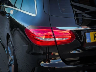 Mercedes-Benz C-Klasse Mercedes C-klasse Estate 180 AMG | LEDER | LED | FACELIFT | BOMVOL OPTIES - afbeelding nr 7