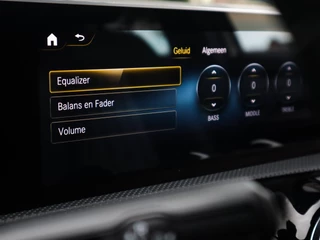 Mercedes-Benz A-Klasse Mercedes-Benz A-Klasse 250 4MATIC Premium Plus (225PK) 1e-Eig, Dealer-Onderh, 12-Mnd-BOVAG, NL-Auto. - afbeelding nr 42