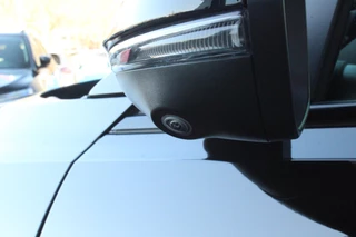 Alfa Romeo Tonale Alfa Romeo Tonale 1.5T 160PK HYbrid VELOCE | PANORAMISCH SCHUIF / KANTELDAK | LEDEREN BEKLEDING | VOORSTOELEN / STUUR VERWARMD | VOORSTOELEN GEVENTILEERD | VOORSTOELEN ELEKTRISCH VERSTELBAAR | DRAADLOOS APPLE CARPLAY / ANDROID AUTO | 360° CAMERA | AUTOMATISCH DIMMENDE BUITENSPIEGELS | 20