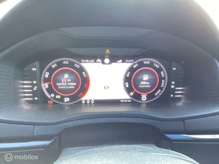 Škoda Karoq Skoda Karoq 1.5 TSI ACT Sportline Panodak Virtual Navi Carplay - afbeelding nr 10