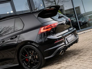 Volkswagen Golf Volkswagen Golf 2.0 TSI GTI Clubsport|PANO|H&K|ACC|19'|HUD - afbeelding nr 39