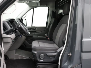 Volkswagen Crafter Volkswagen Crafter 2.0TDI 140PK L3H2 Highline | Navigatie | Parkpilot | Betimmering - afbeelding nr 18