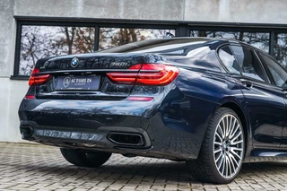 BMW 7 Serie BMW 7-serie 750i xDrive M Sport B&W Massage 360c 21'' Laser - afbeelding nr 14