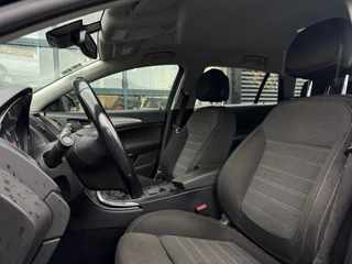 Opel Insignia Opel Insignia Sports Tourer 1.6 T Edition | Trekhaak| Navigatie | Cruise Control | Climate Control | Elektrische Achterklep - afbeelding nr 3