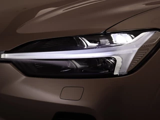 Volvo XC60 Volvo XC60 T6 PLUG-IN HYBRID LONG RANGE PLUS BRIGHT 20INCH SCHUIFDAK CAMERA - afbeelding nr 8
