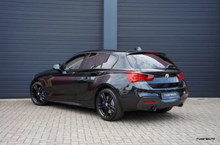 BMW 1 Serie BMW 1-serie M140i LCI2 | Navi Pro | Camera | HK | Stuurverwarming | Alcantara | Adaptief onderstel | 5-deurs - afbeelding nr 35