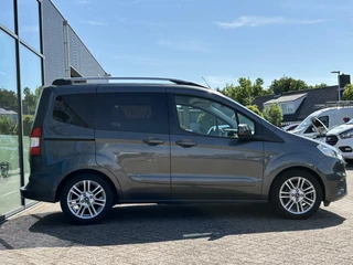 Ford Tourneo Courier Ford Tourneo Courier 1.0 Titanium 100PK Cruise Navi Camera Climate Stoelverwarming Verwarmde Voorruit Parkeersensoren Privacy Glass *Compleet* - afbeelding nr 5