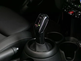 MINI Cooper S Cabrio MINI Cooper S Cabrio Mini 2.0 180PK ESSENTIAL BLACK PACK LEER CARPLAY LED STOELVERW. 09/2023 - afbeelding nr 39