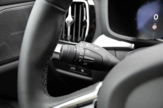Volvo V60 Volvo V60 T6 Plug-in hybrid AWD Plus Dark | HK Audio | 19