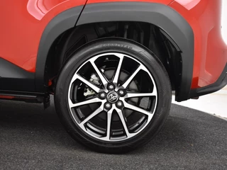 Toyota Yaris Cross Toyota Yaris Cross 1.5 Hybrid 130PK GR Sport | Stuur en Stoelverwarming | PDC V+A+ - afbeelding nr 9